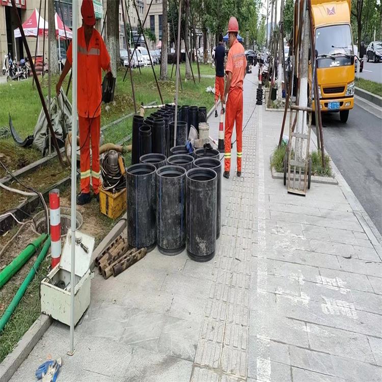 霍尔果斯管道短管置换修复